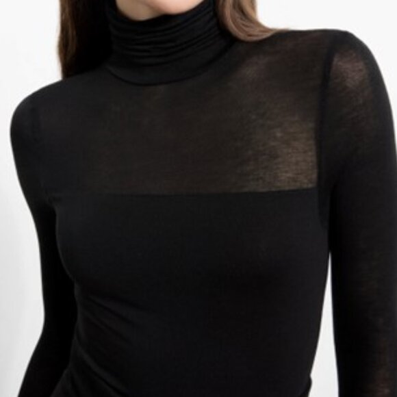 Cara TurtleneckTop - Picture 1 of 5